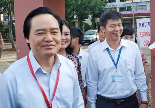 Bo truong Phung Xuan Nha yeu cau kiem tra ky thiet bi gian lan thi cu hinh anh