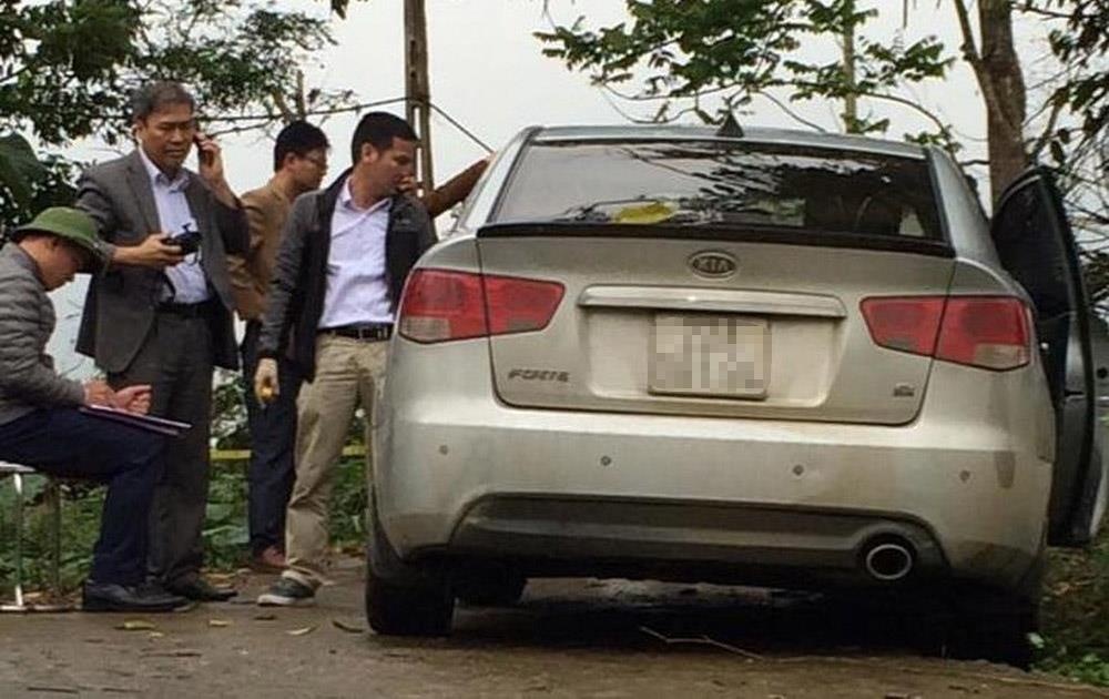 Nu tai xe bi cuop ban 2 phat tren duong Ho Chi Minh? hinh anh