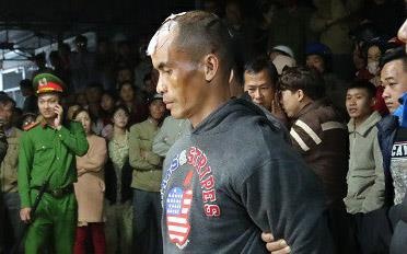 Thanh niên cướp tiệm vàng ở Đà Lạt ảnh 2 Thanh nien cuop tiem vang o Da Lat anh 2