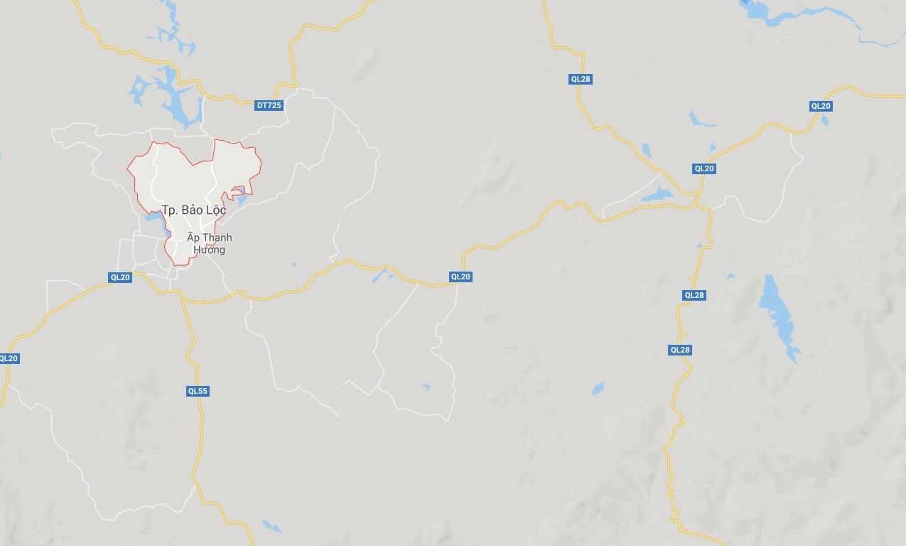 Nguoi phu nu bi tong tu vong anh 2