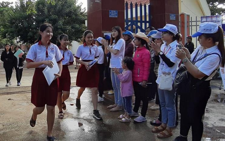 CHam thi THPT Quoc gia 2019 anh 1