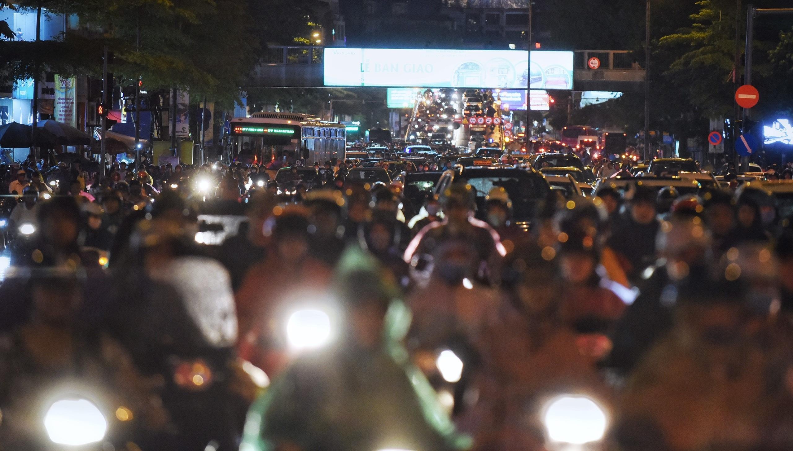 un tac keo dai sau mua anh 2