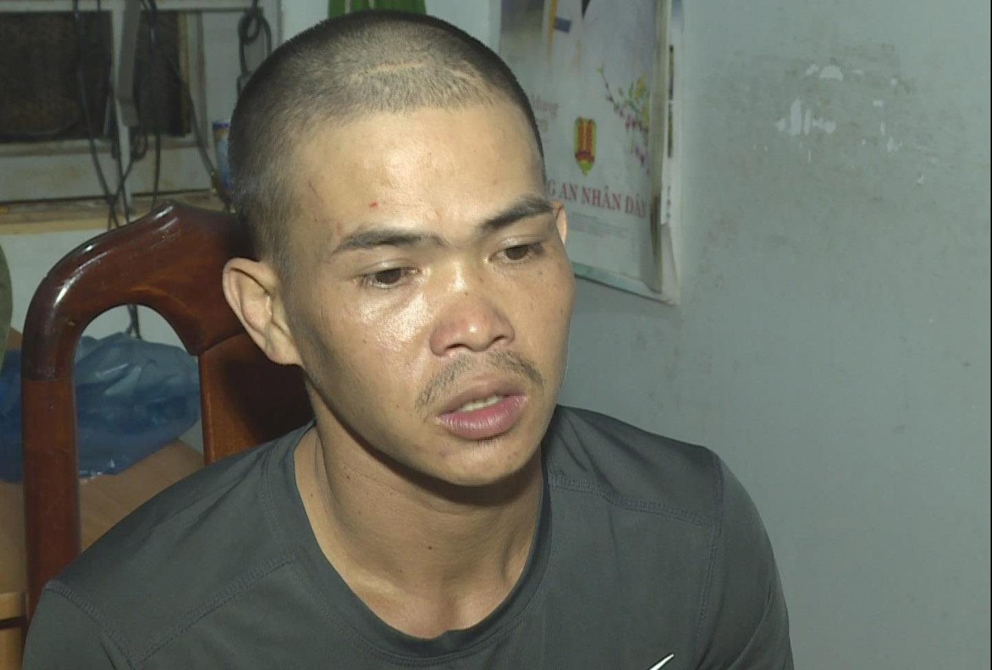Nghi pham dam chet ban nhau tai quan karaoke ra dau thu hinh anh