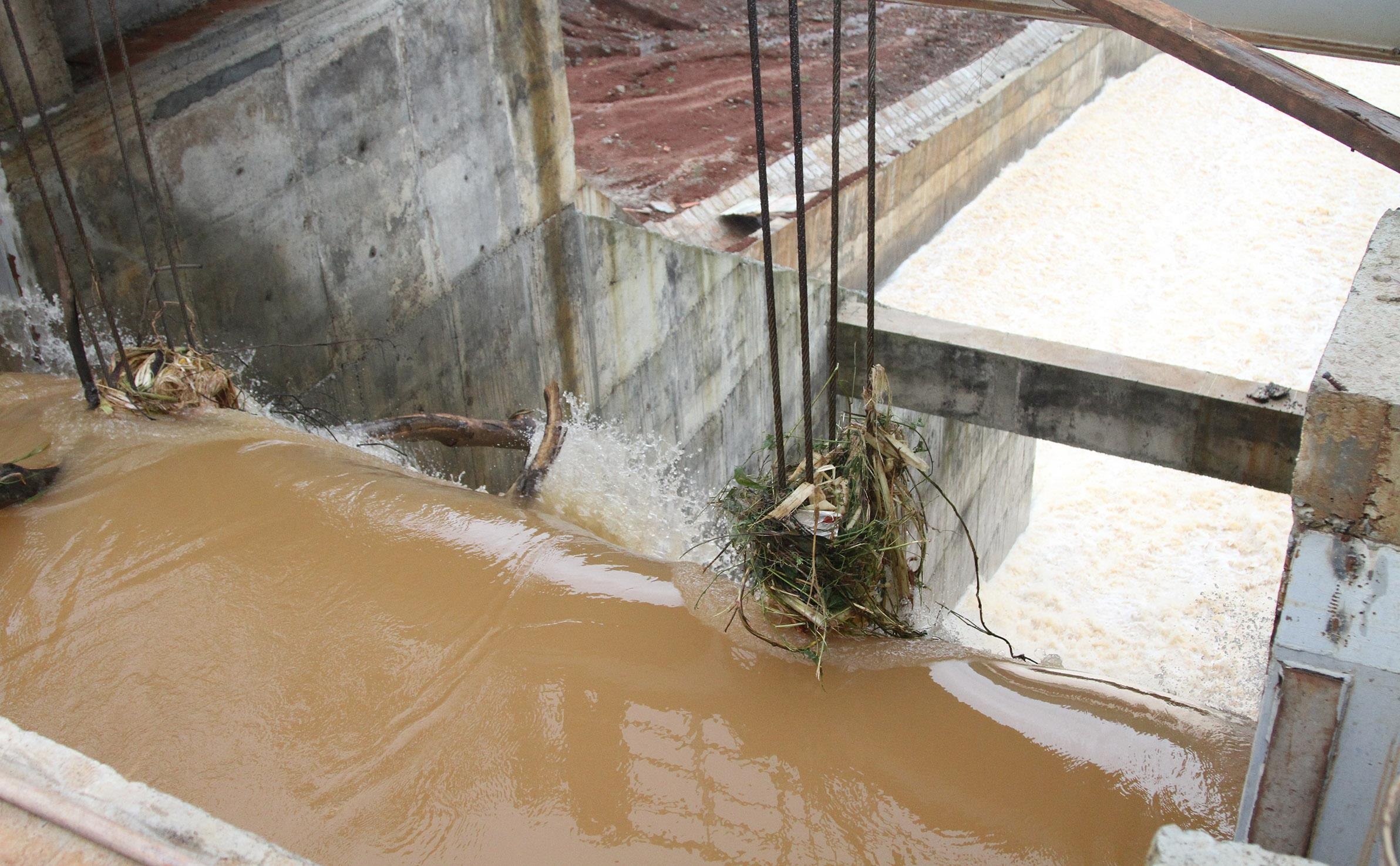 Dap thuy dien Dak Kar nguy co vo anh 3
