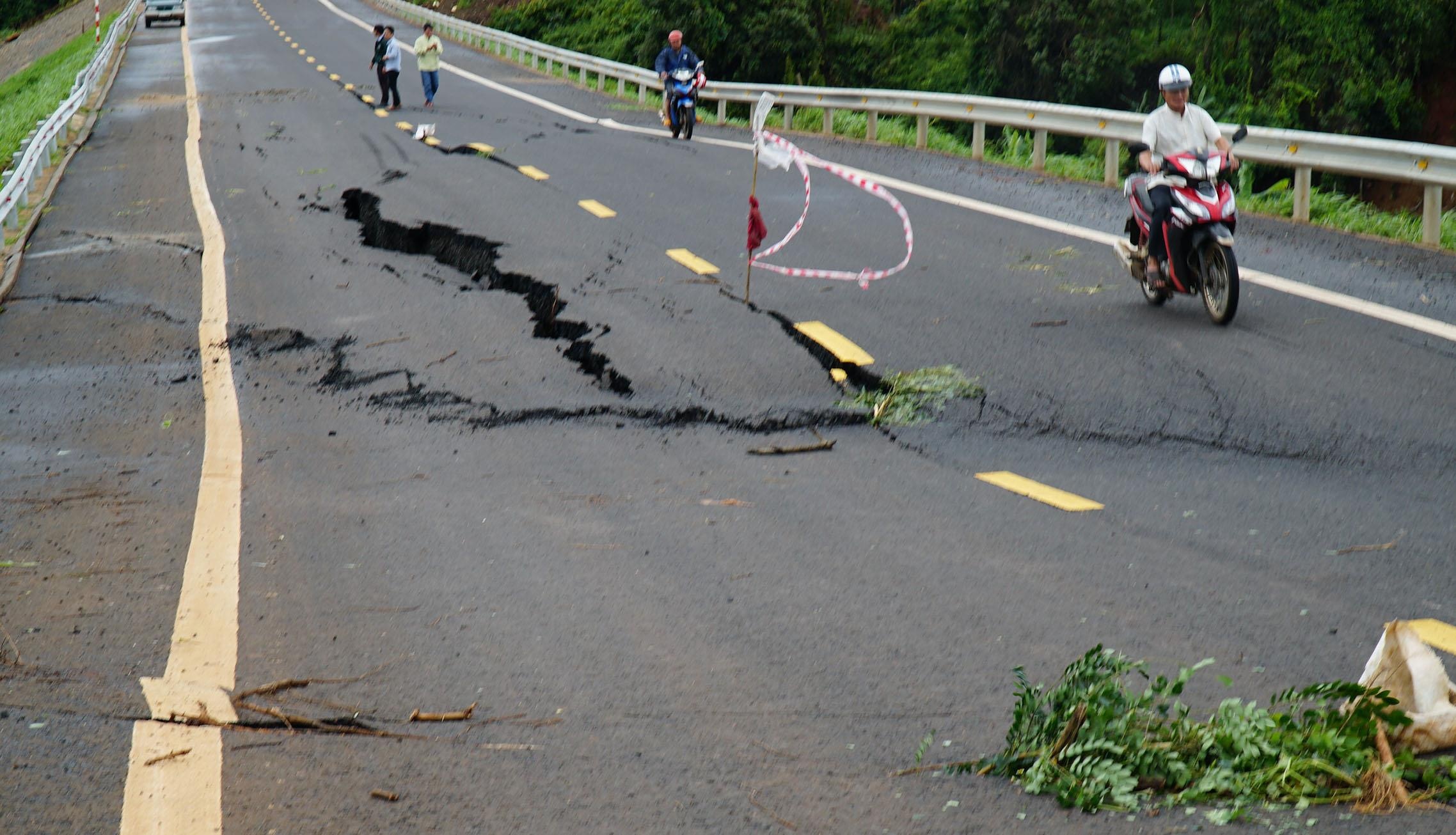 Duong 250 ty sut lun anh 1