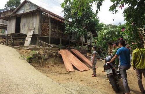 Chồng chết vợ nguy kịch ảnh 1 Chong chet vo nguy kich anh 1