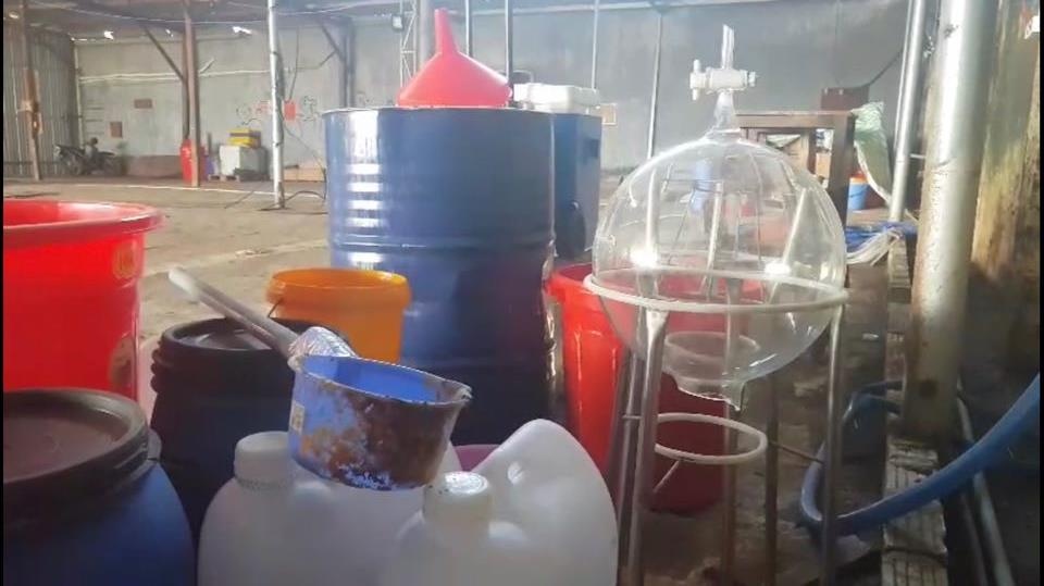 Chieu tro cua nhom nguoi Trung Quoc thue nha xuong san xuat ma tuy hinh anh