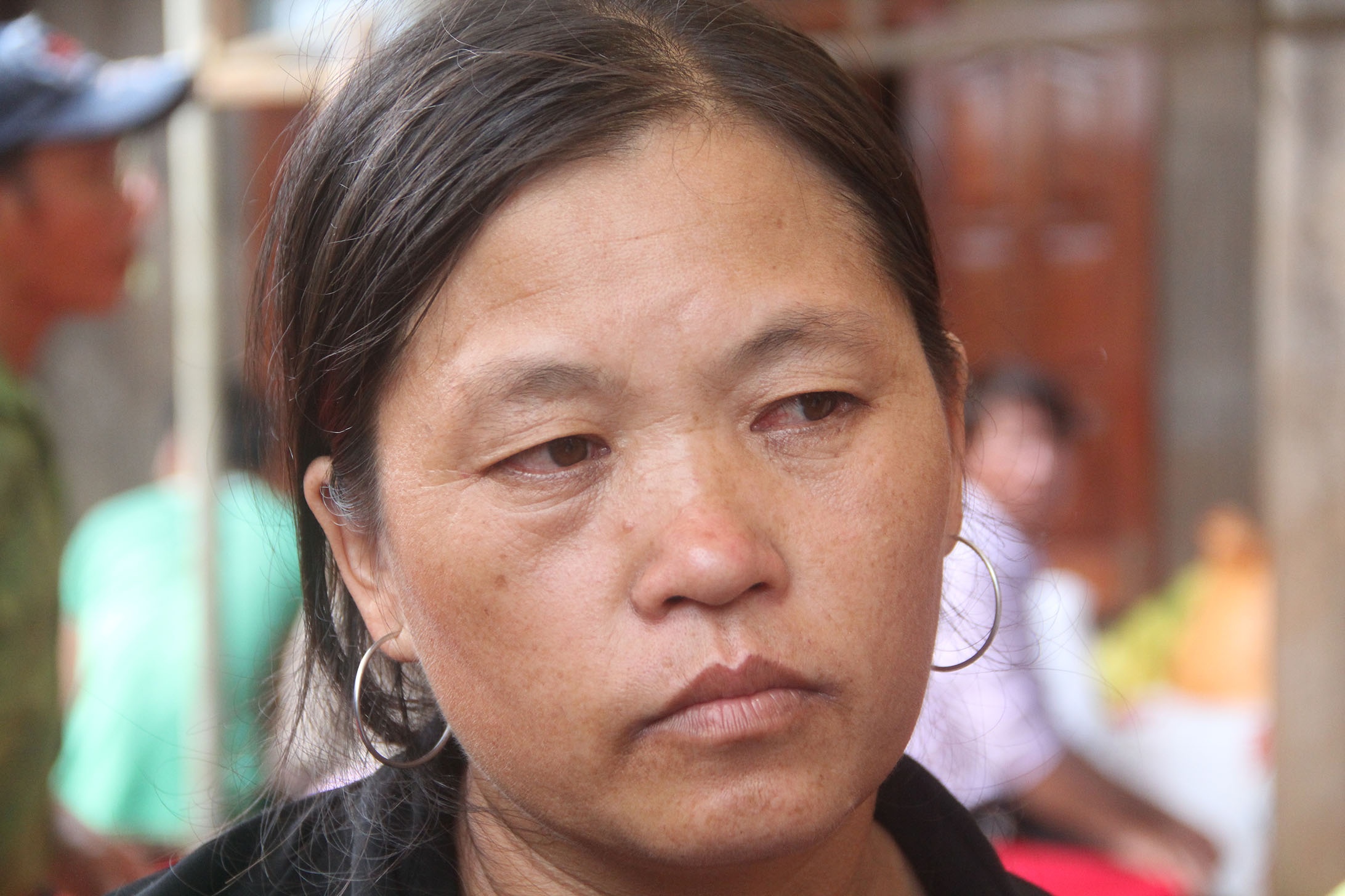 Hien truong nhiem dien ngan nguoi dan cuu 3 hoc sinh gap nan hinh anh