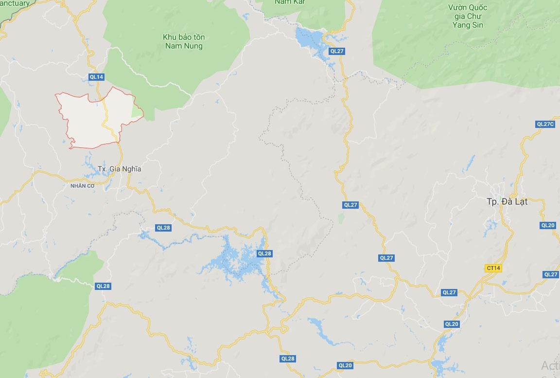 Xe giường nằm tông chết người ảnh 2 Xe giuong nam tong chet nguoi anh 2