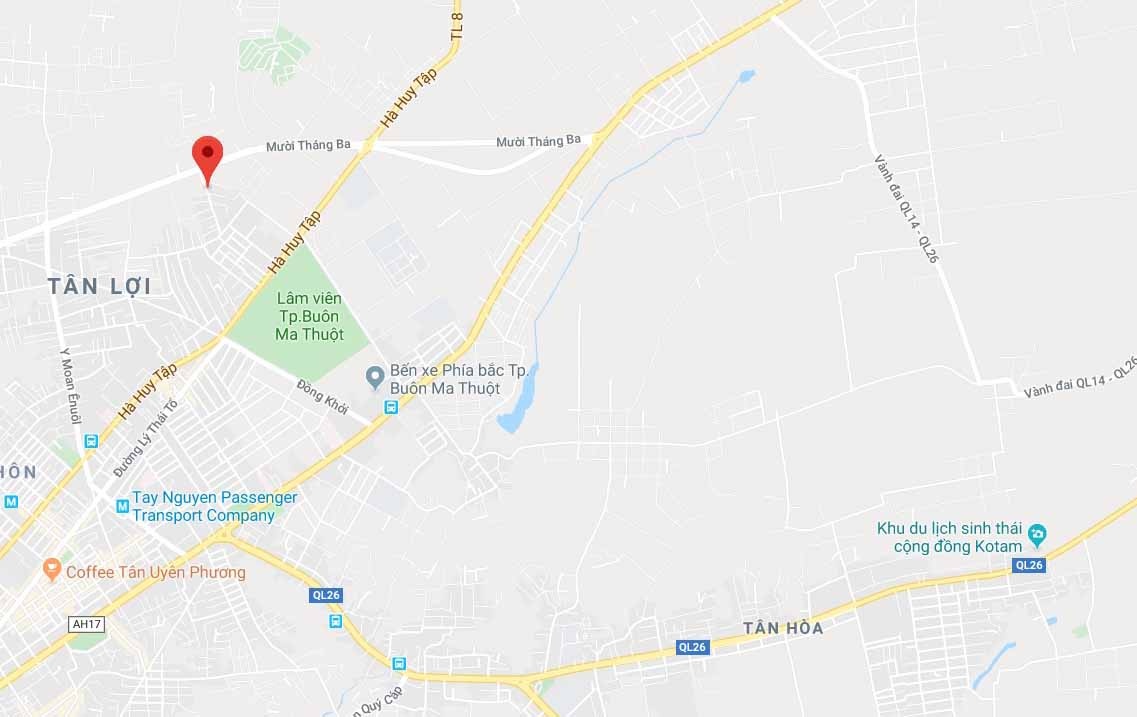 Be trai so sinh tu vong ben duong anh 2