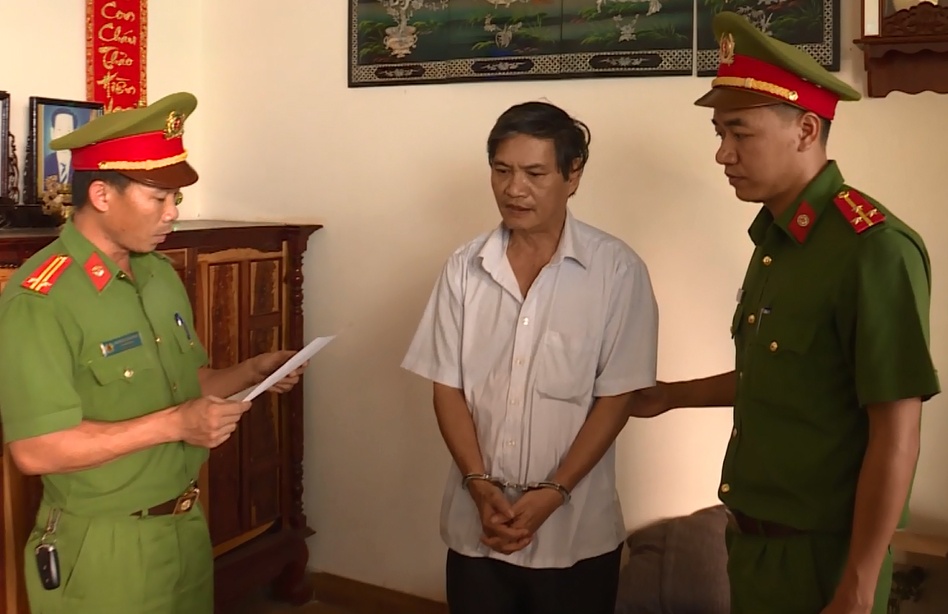 Co gai khuyet tat bi hiep dam anh 1