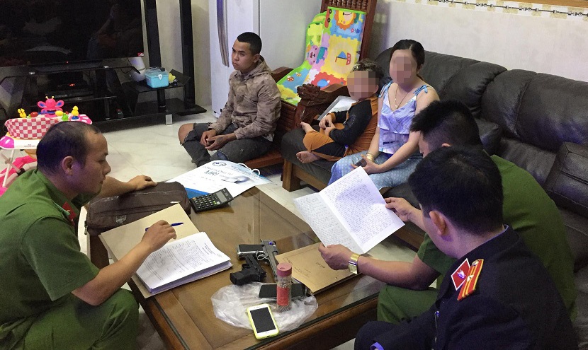 Bắt nhóm cho vay nặng lãi ảnh 1 Bat nhom cho vay nang lai anh 1