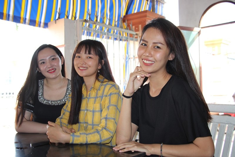 3 bong hong mien Tay len duong nhap ngu hinh anh