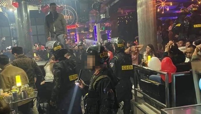 Hàng trăm thanh niên dương tính ma túy ảnh 1 Hang tram thanh nien duong tinh ma tuy anh 1