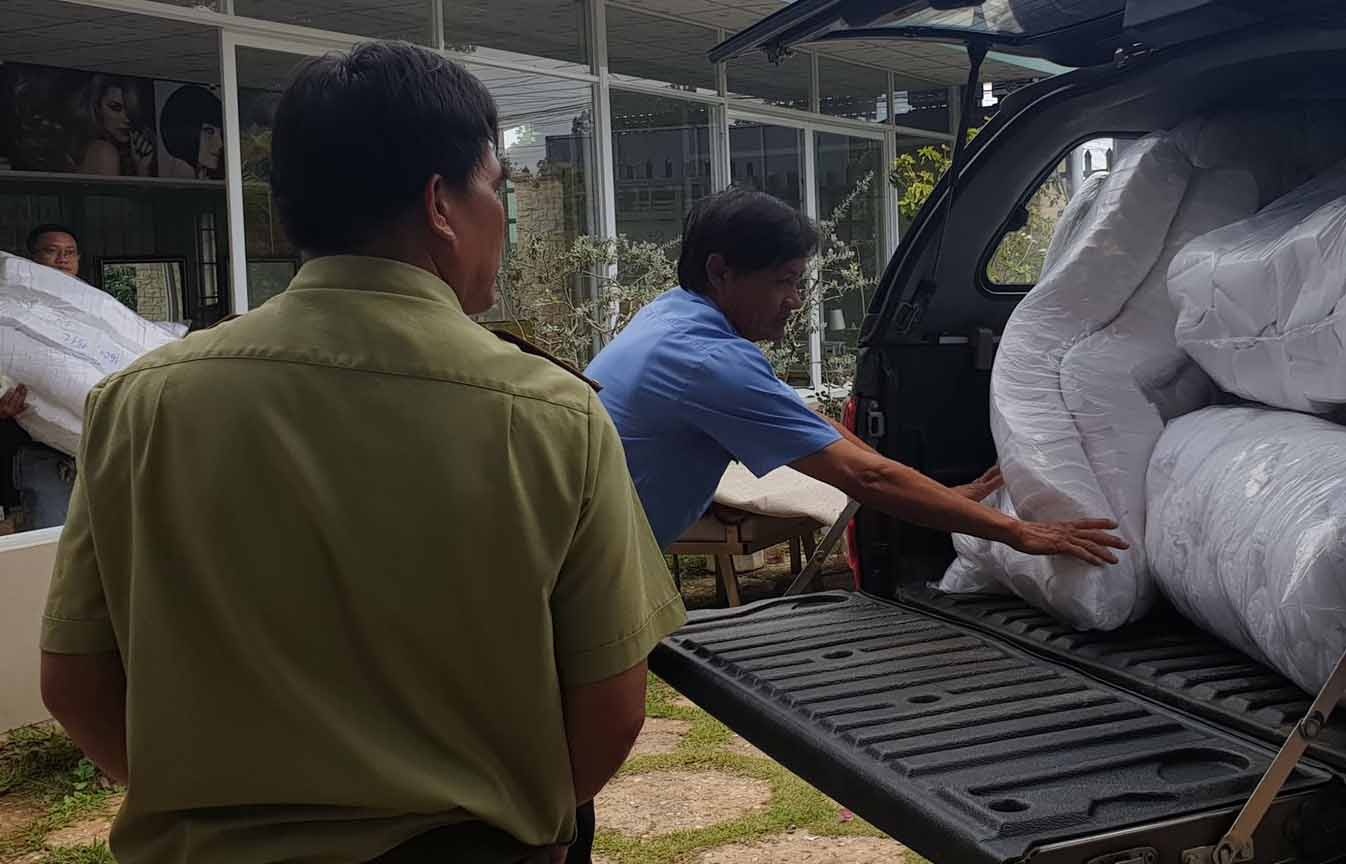 Phat hien co so san xuat hang nghin khau trang khong phep hinh anh