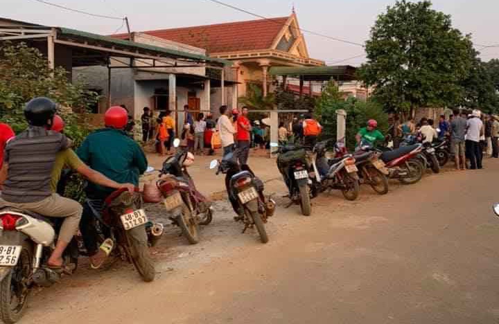 Vo chong bi dien giat chet anh 1