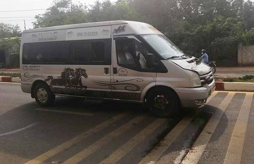 Bao ve benh vien bi danh anh 2