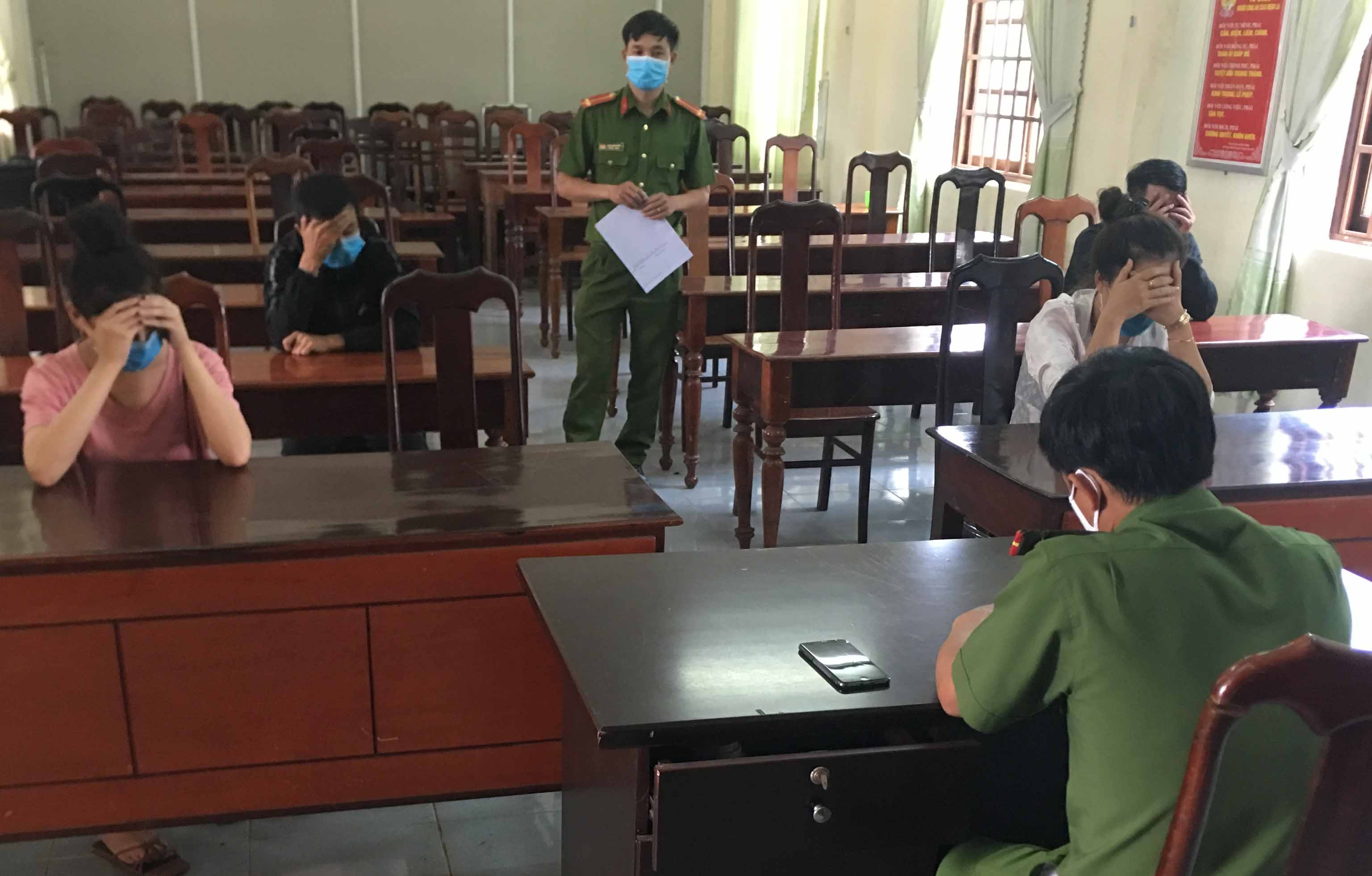 Thue khac san su dung ma tuy anh 1