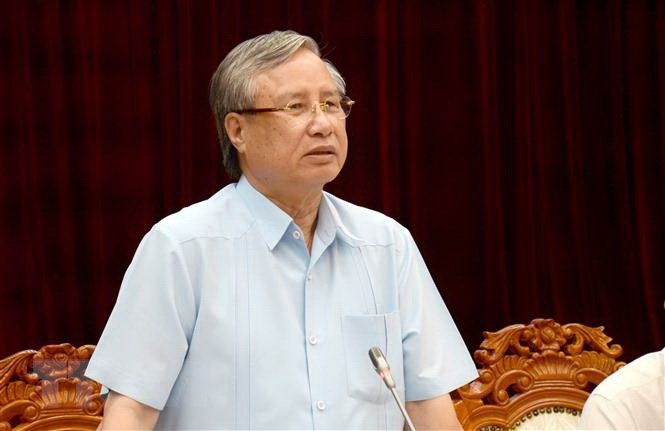 Thuong truc Ban Bi thu Tran Quoc Vuong lam viec voi Thanh uy Da Nang hinh anh