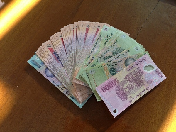 Bat giam thu ky Chi cuc Thi hanh an dan su TP Buon Ma Thuot hinh anh