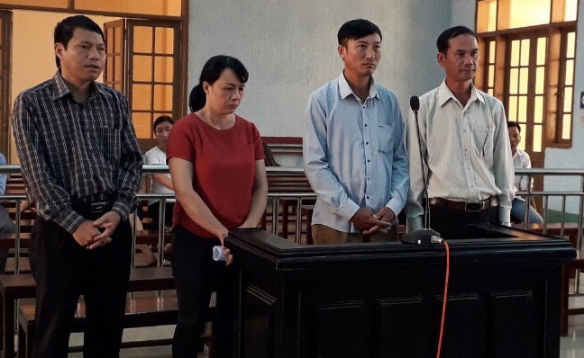 Chánh văn phòng thiếu trách nhiệm ảnh 1 Chanh van phong thieu trach nhiem anh 1