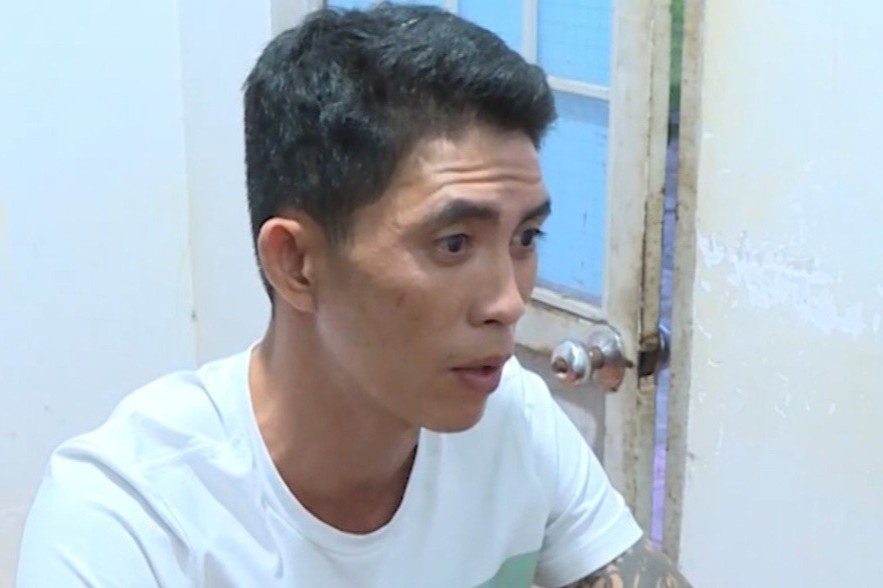 Bat ke cam dau nhom 30 nguoi tham gia hon chien hinh anh