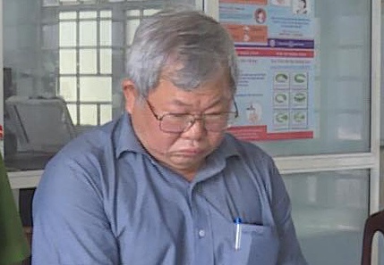 4 cuu can bo Agribank bi bat hinh anh