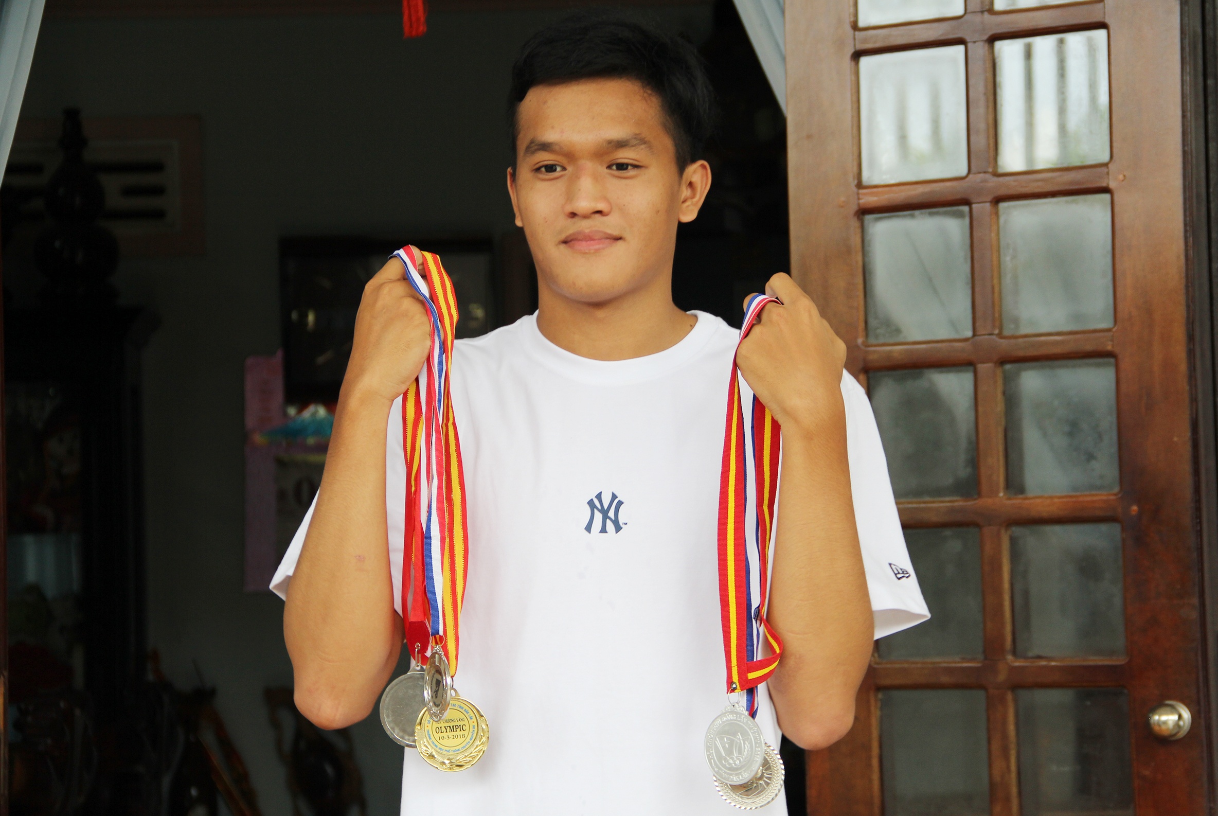 Nam sinh thu khoa khoi A1 anh 1