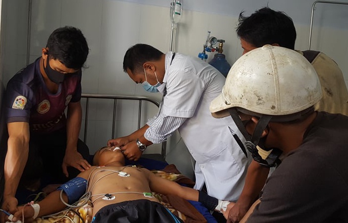 Hai nguoi bi set danh tu vong khi gat lua hinh anh