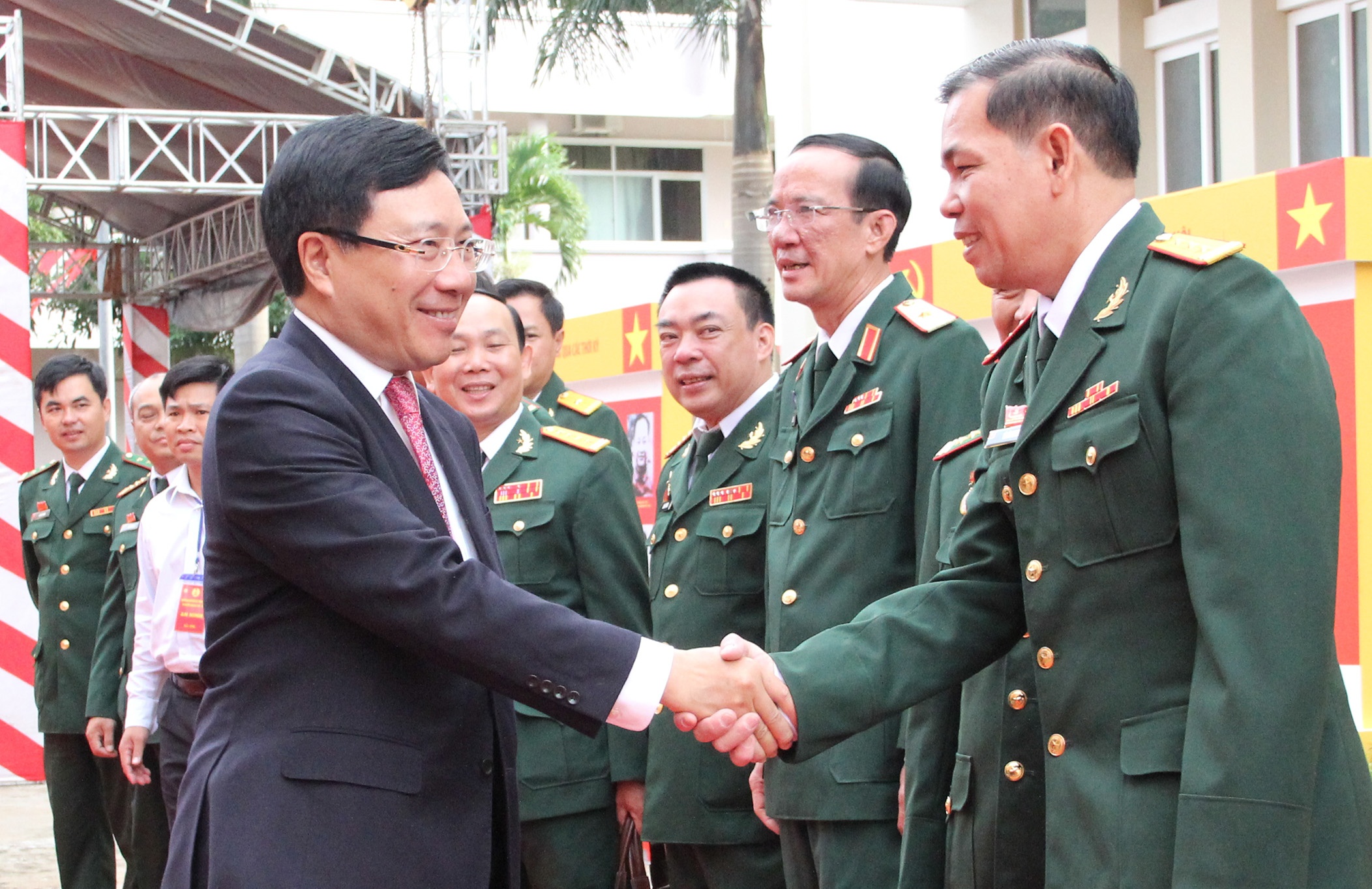 'Xay dung Dak Lak xung dang la trung tam cua vung Tay Nguyen' hinh anh