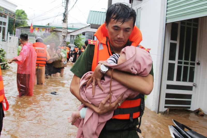 Thu tuong gui thu dong vien luc luong cong an 'vi dan phuc vu' hinh anh