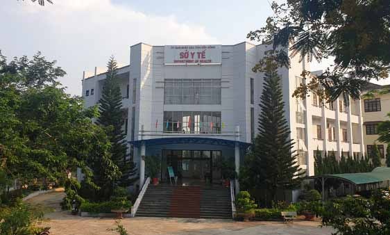 Nhung sai pham trong mua vat tu y te, dau thau thuoc tai Dak Nong hinh anh