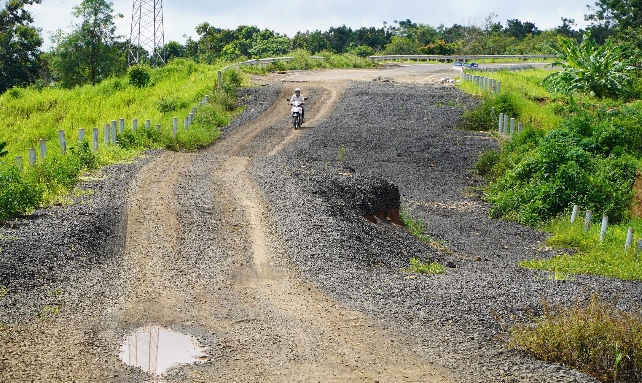 Khac phuc duong 250 ty sut lun anh 1