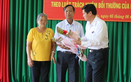 Vien truong VKSND huyen cung cap duoi bi ky luat vi gay oan sai hinh anh