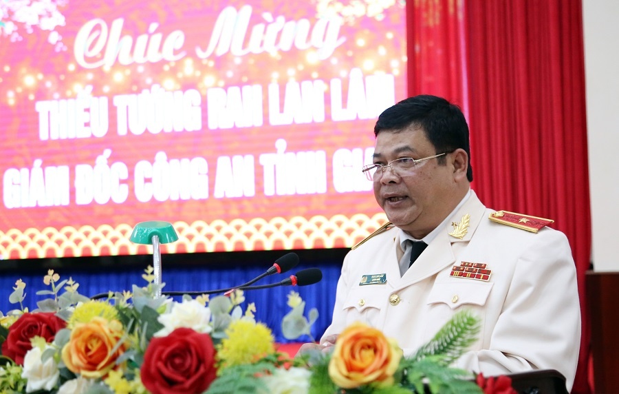 Giam doc Cong an tinh Gia Lai duoc phong ham thieu tuong hinh anh