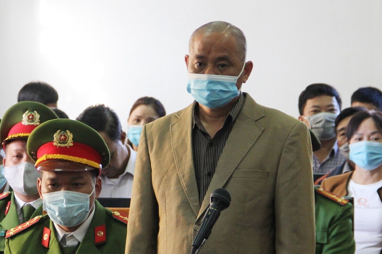 Bi thu xa giet em ho anh 1