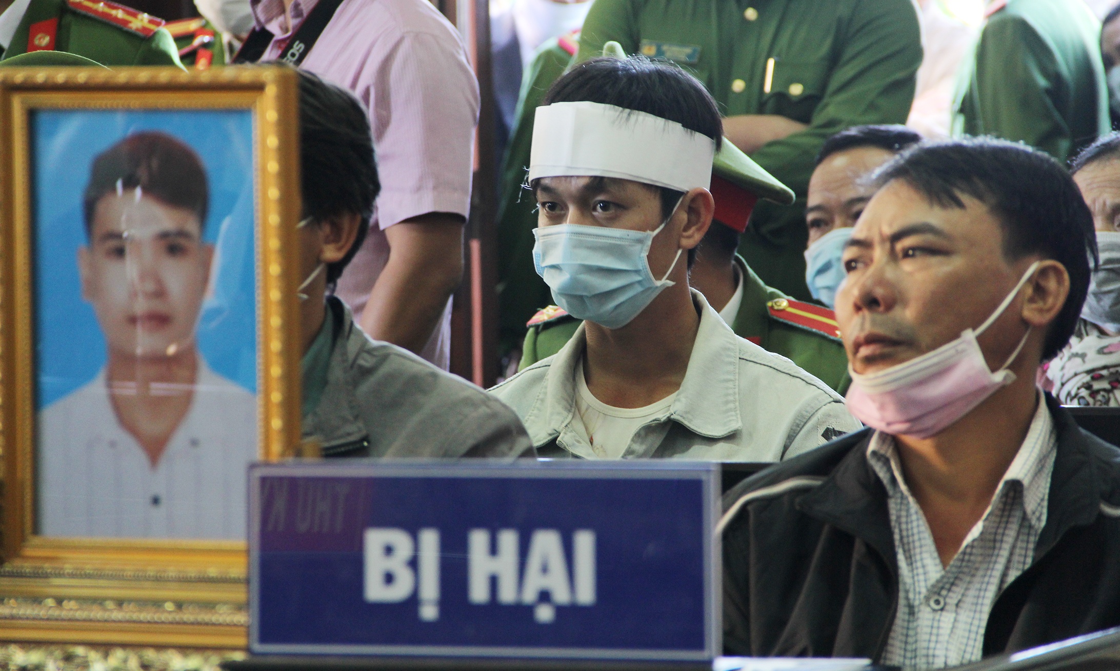 Bi thu xa giet em ho anh 2