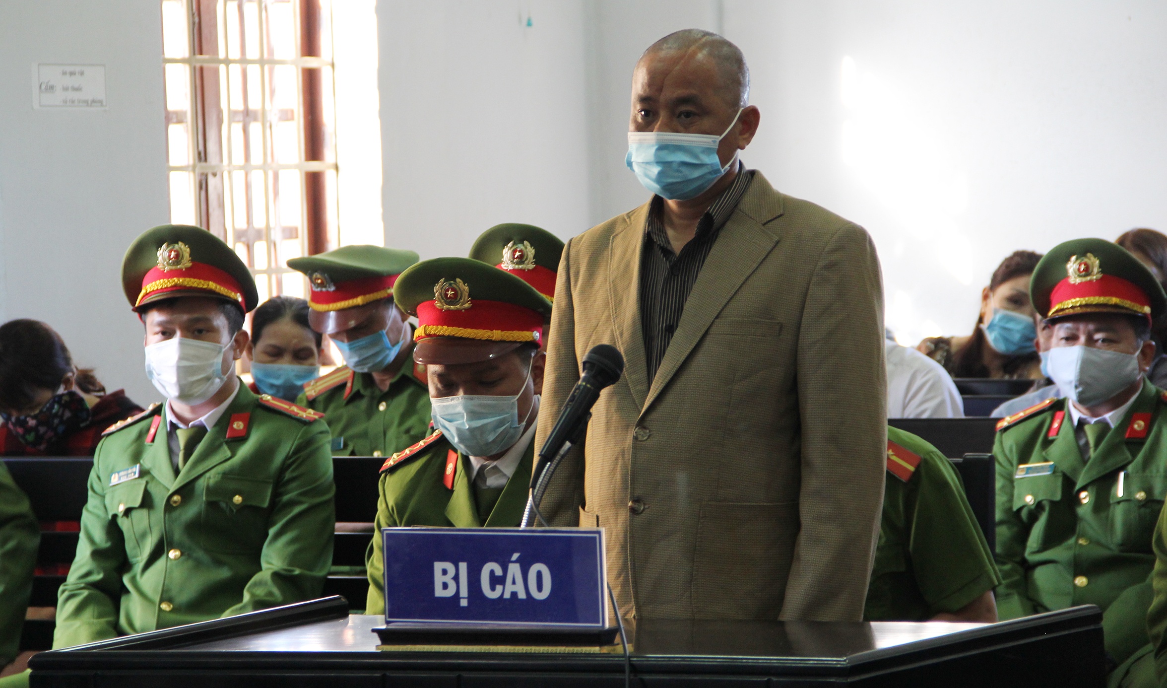 Bí thư xã giết em họ ảnh 2 Bi thu xa giet em ho anh 2