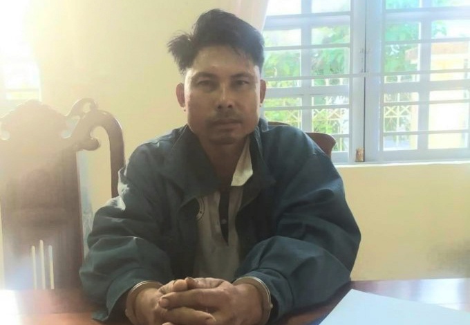 Bat nghi pham hiep dam be gai 8 tuoi hinh anh