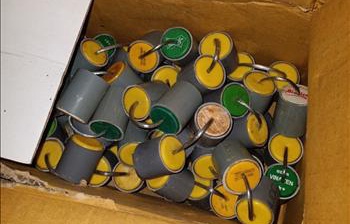 Thanh nien lam min tu che anh 1