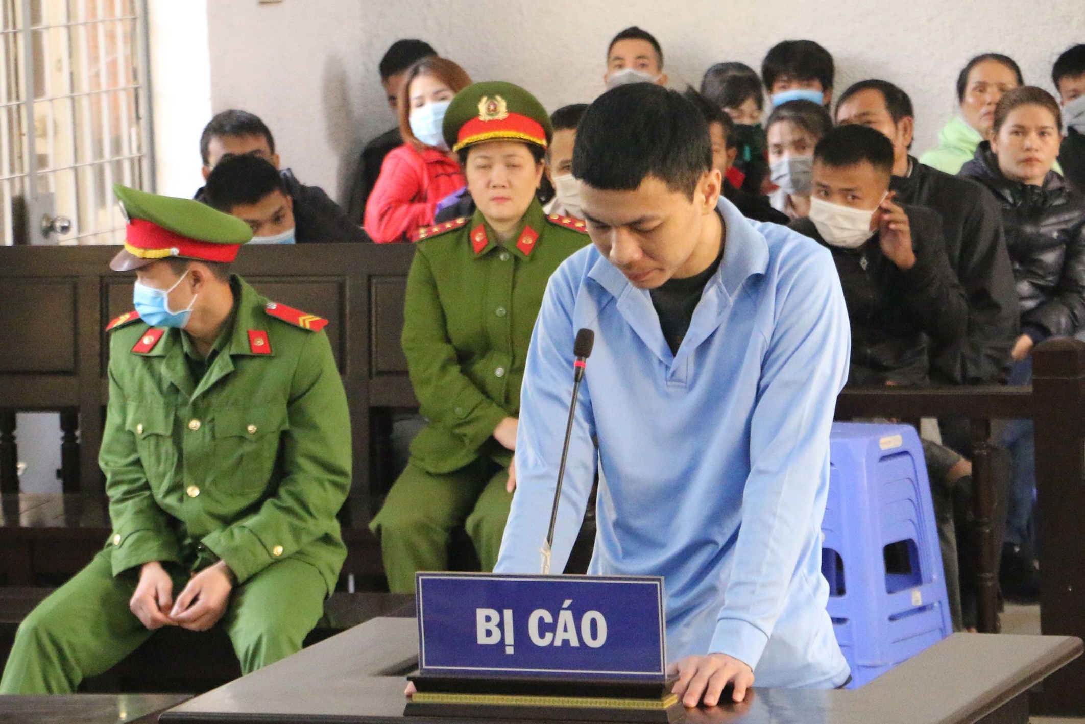 Linh an chung than vi giet nguoi tinh hinh anh