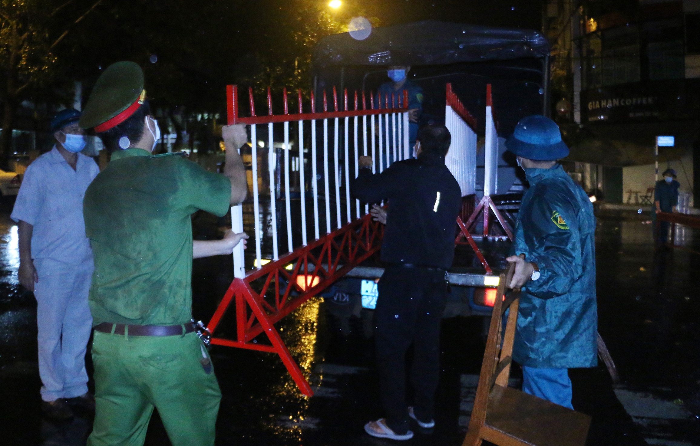 Do bo gian cach 4 huyen, thi xa o Gia Lai hinh anh