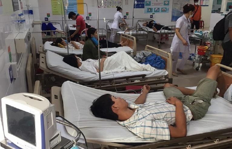 39 nguoi nghi bi ngo doc sau khi an banh mi hinh anh