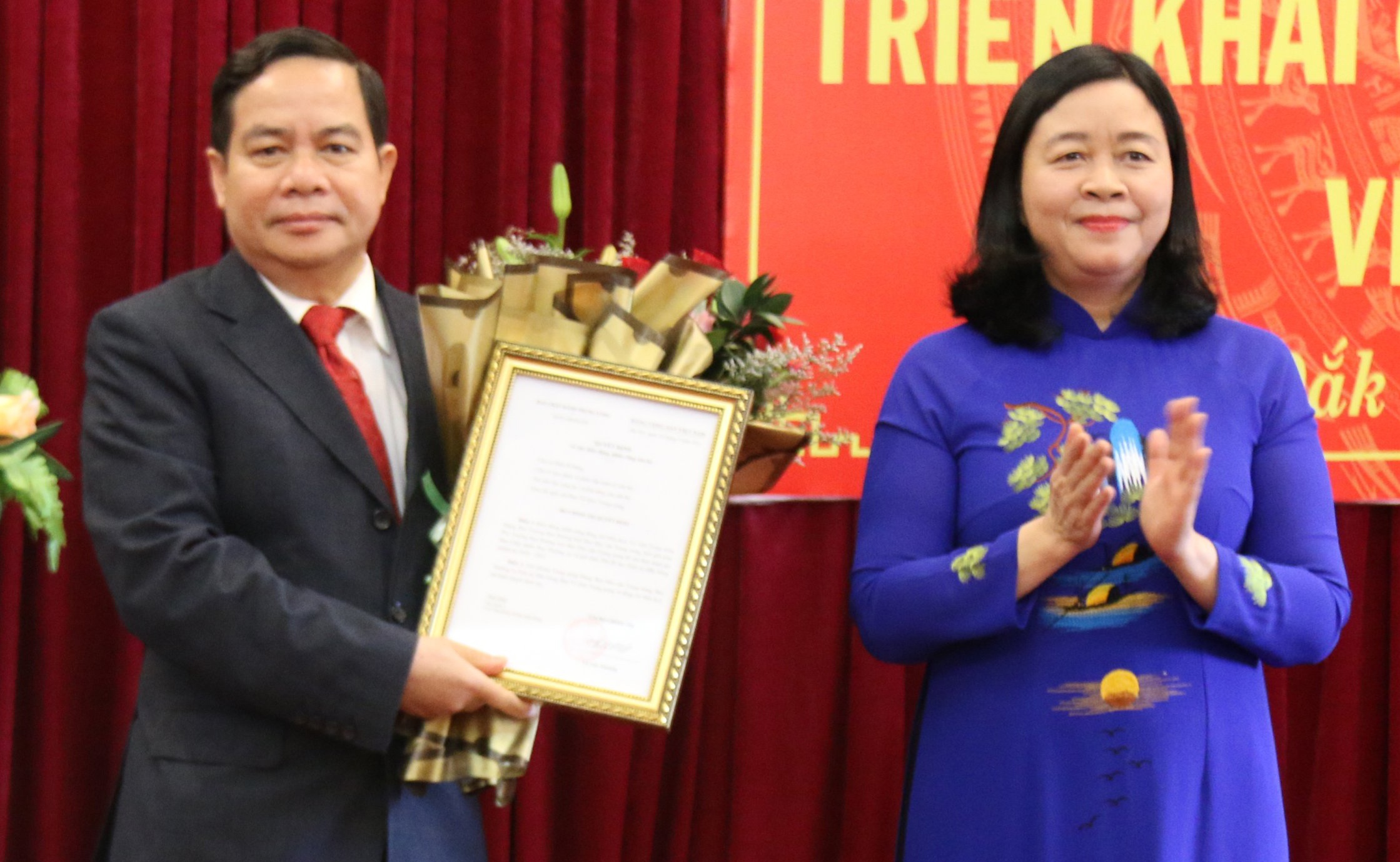 Ong Dieu K'Re lam Pho bi thu Tinh uy Dak Nong hinh anh