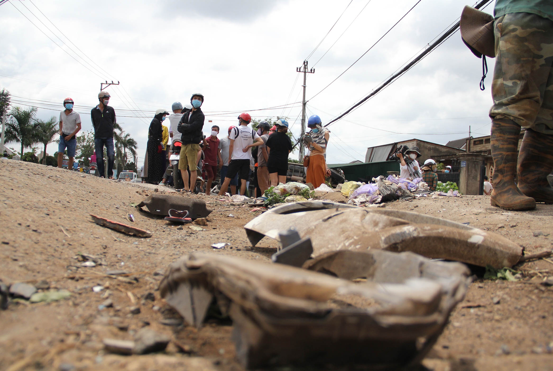 xe tai gay tai nan lien hoan anh 9