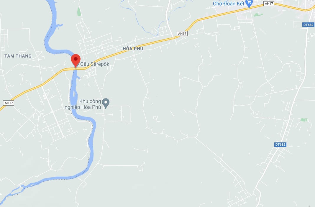 Thanh nien nhay cau tu tu anh 2