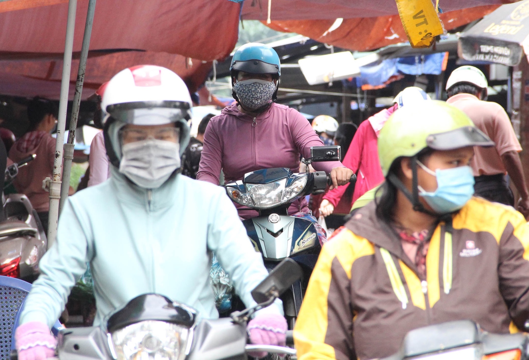 Mua hang tich tru trong mua dich anh 2