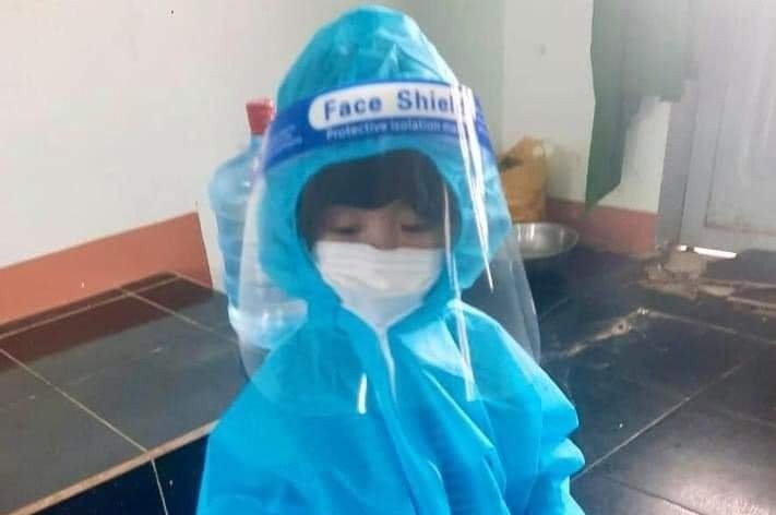 Be trai 3 tuoi vua chua ung thu, vua dieu tri Covid-19 hinh anh