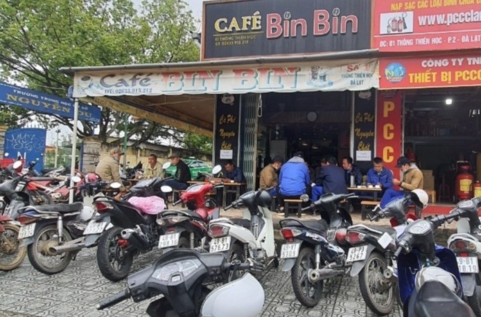 Hang quan Da Lat mo cua don khach anh 4