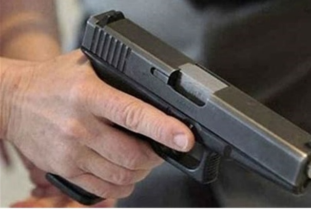 No sung de niu keo tinh cam hinh anh